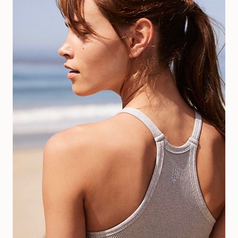 Free People Happiness Runs Crop grey M/L - Picture 5 of 6